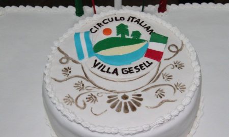Villa Gesell - Torta Del Aniversario Del Circulo.