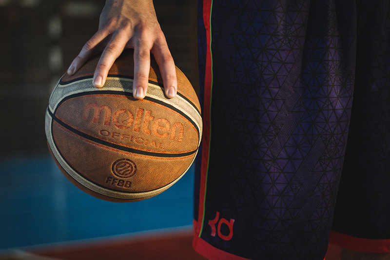 Deportes - Jugador De Baloncesto