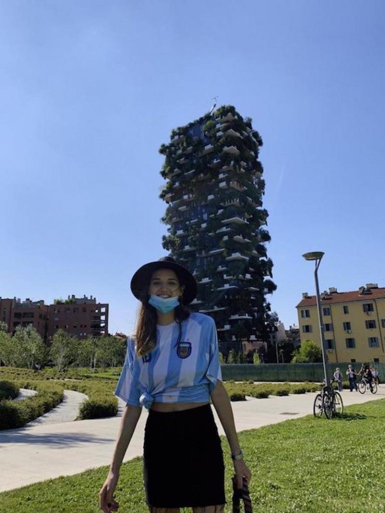 misionera - Valentina Con Remera Argentina