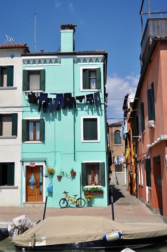 bicicleta - Bici Y Edificio Turquesa