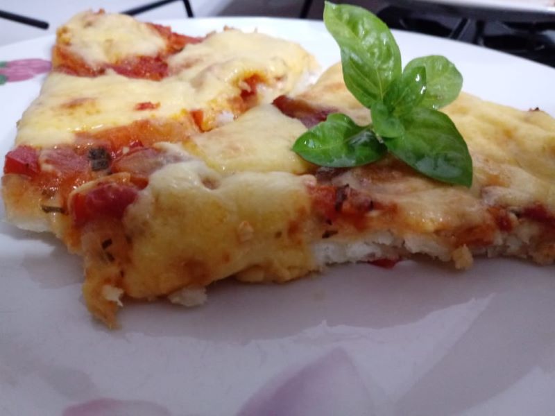 pizza de mandioca - Con Albahaca