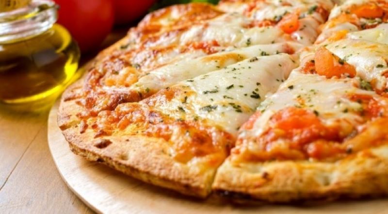 Pizza De Mandioca - pizza a base de mandioca