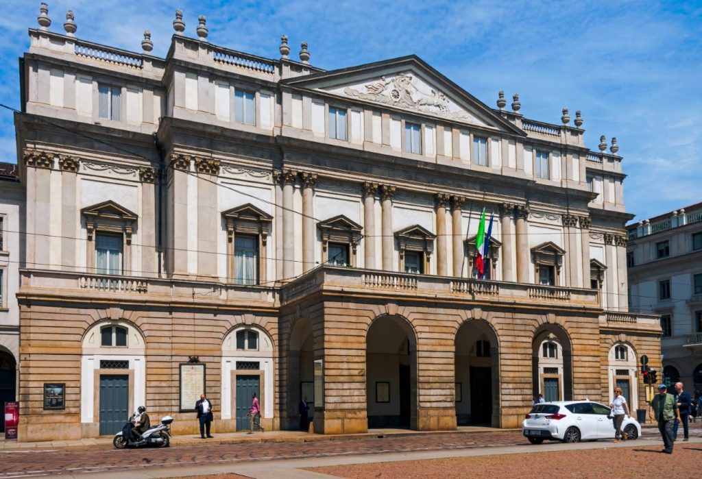 Frontis