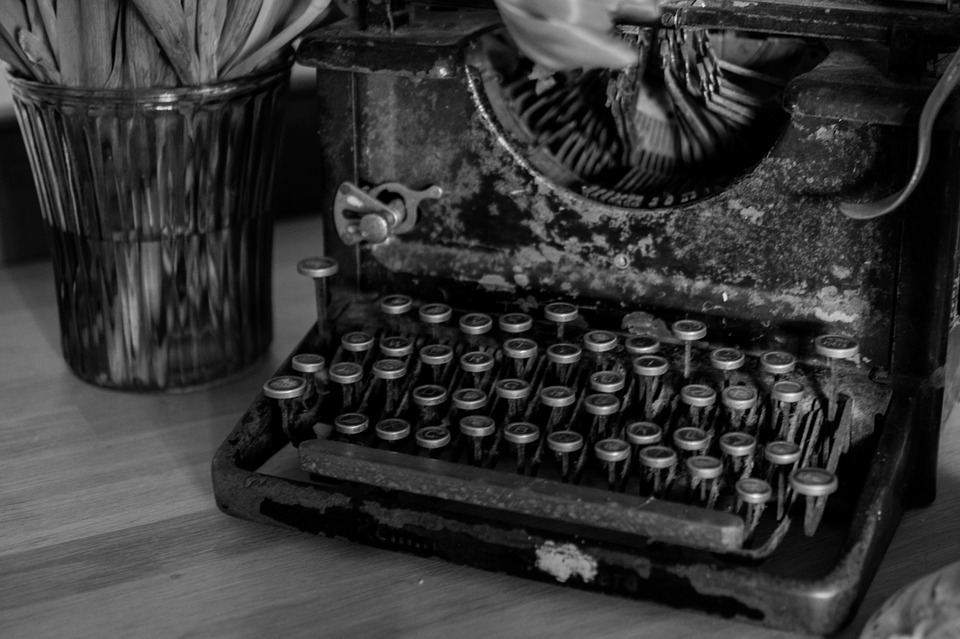 Mario Benedetti - Maquina De Escribir