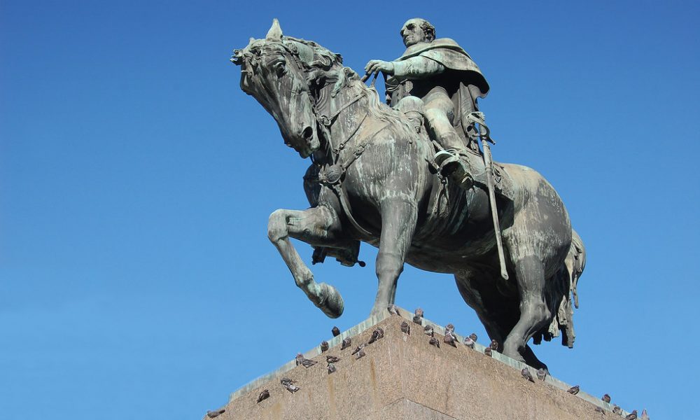 Artigas - Estatua del Prócer