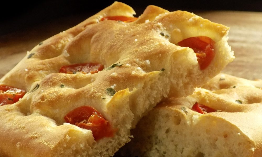 Focaccia - Variante Con Tomate
