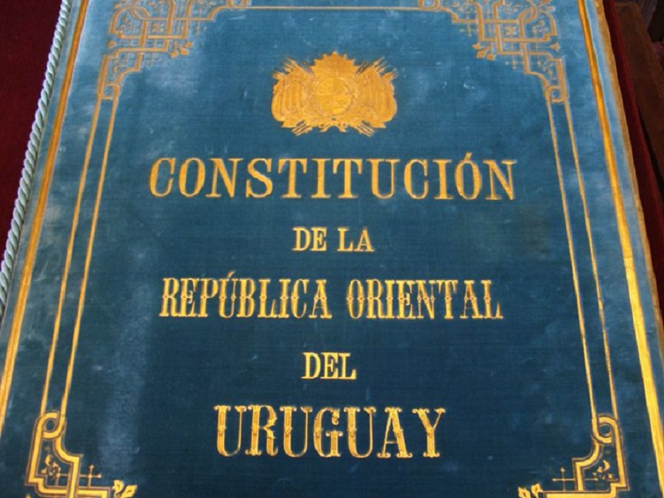 Constitución - Portada