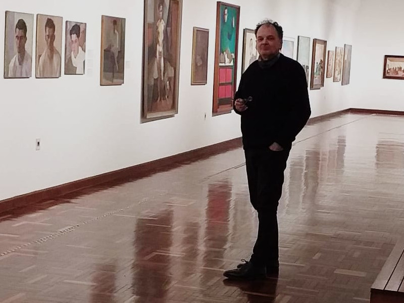 Eduardo Muñiz - Eduardo En Museo