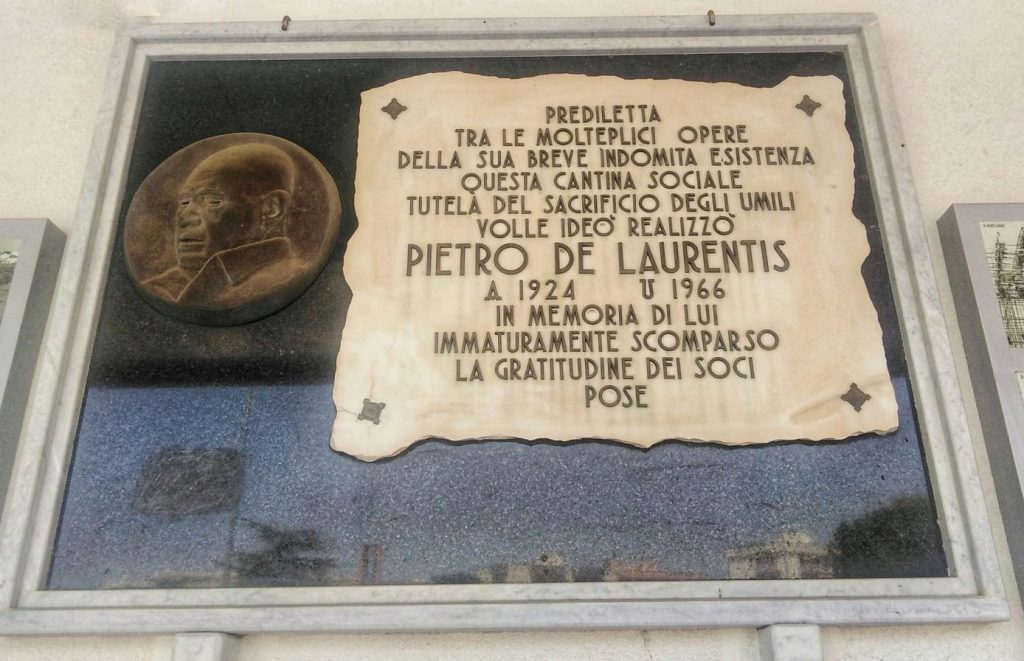 Targa Commemorativa De Laurentis
