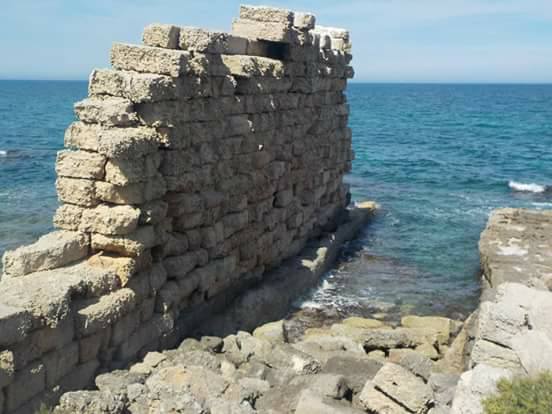 Egnazia Resti Di Mura nella Zona Archeologica marina