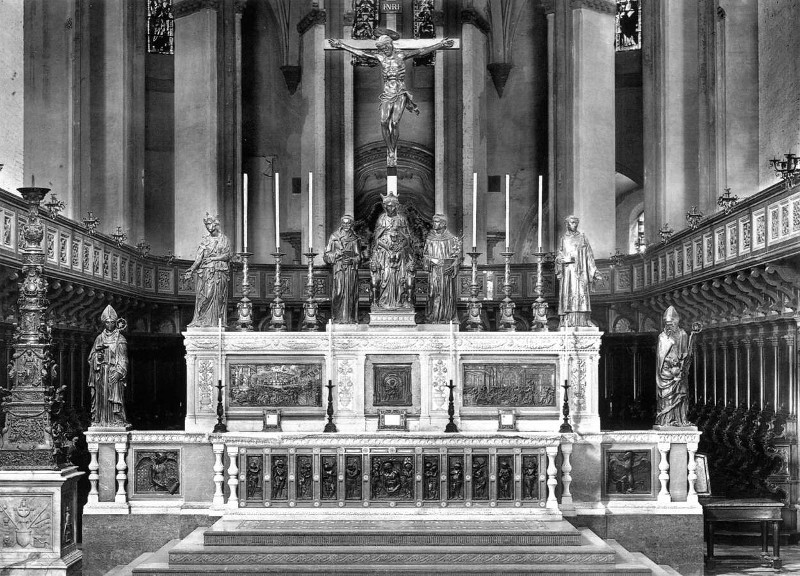 Padova Basilica Del Santo Laltare Maggiore In Una Foto Di Fine Ottocento
