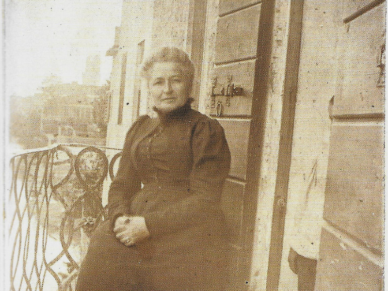 La Madre dell'Artista Nella Casa In Via Xx Settembre A Padova 1899