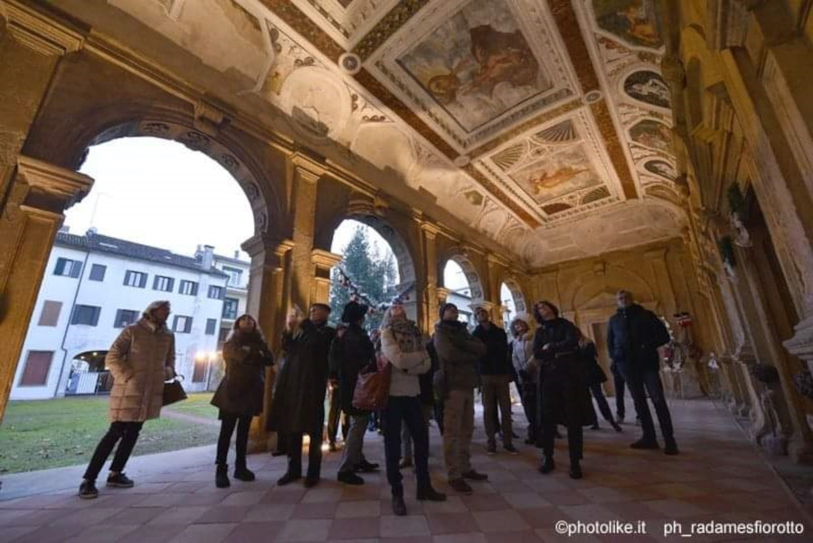 Foto Loggia Interno