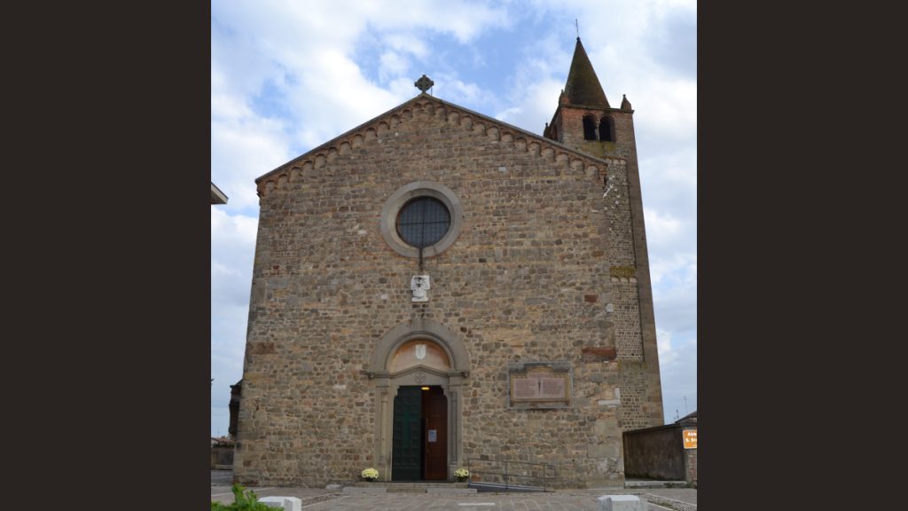 Facciata Abbazia Santo Stefano Due Carrare