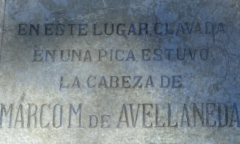 avellaneda - Placa Plaza