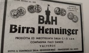 Birra Hnninger: manifesto di Pubblicità Foto Valverde in bianco e nero