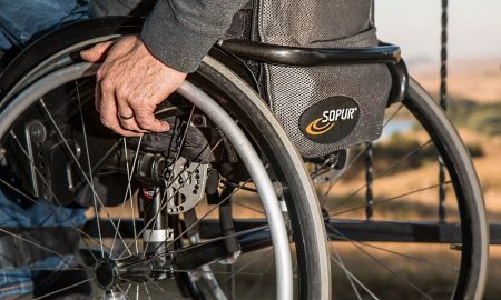 Gravissima Disabilità: una carrozzina - Foto: Pixabay