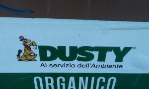Rifiuti speciali Covid- Il logo della Dusty - Foto: Cavaleri Francesca Agata