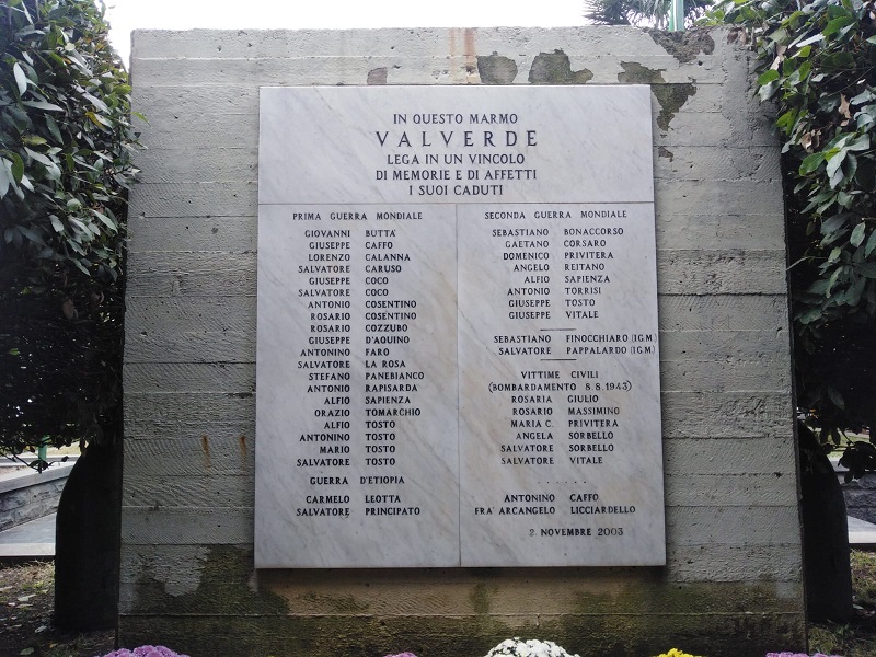 I caduti di guerra di Valverde - Foto: Filadelfo Cavaleri