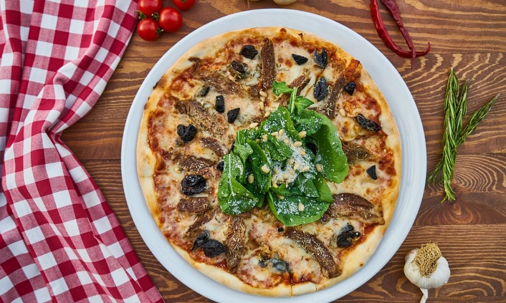 Pizza con le acciughe- Foto: Pixabay