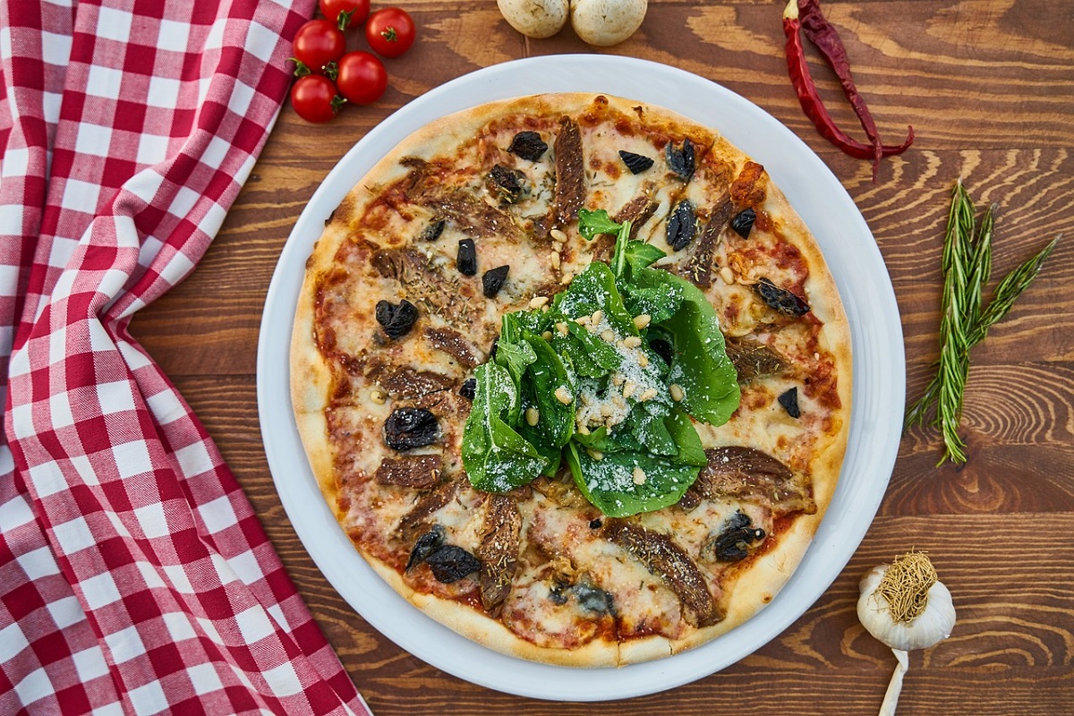 Pizza con le acciughe- Foto: Pixabay