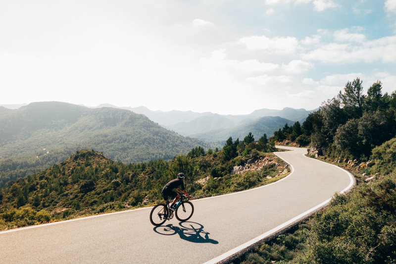 Rómulo Pizzica - “Un dólar por un kilómetro” busca retribuir buenas acciones para los más desfavorecidos en Venezuela Bicicleta En Vista Panorámica