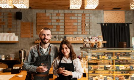 Emprender - Pareja Con Nuevo Negocio