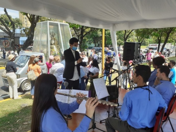Un Regalo Navideño - Tributo A La Virgen Del Socorro