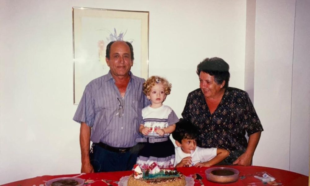 Ana Cristina Petruzzo - Cristina Y Sus Abuelos