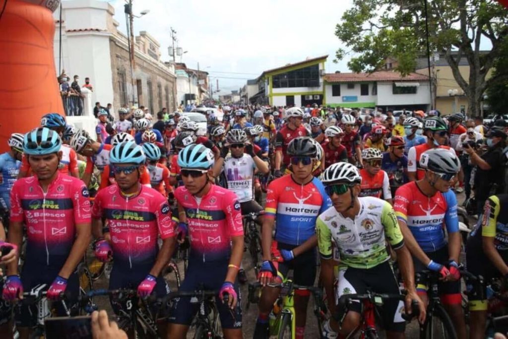 Vuelta al Táchira 2022 - Ciclista En La Vuelta Al Tachira