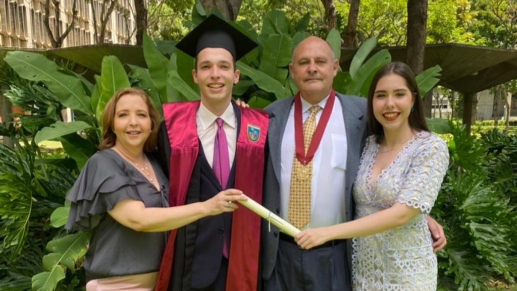 Gabriele Bruttini - Bruttini Y Su Familia