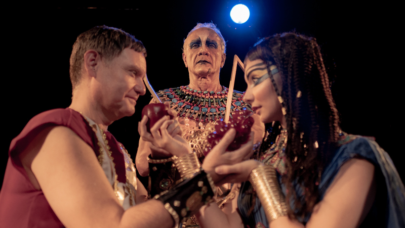 obra César y Cleopatra - Teatro Teresa Carreno