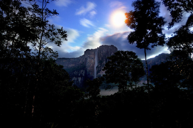 Salto Ángel - Salto Angel De Noche