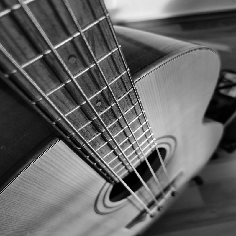 Sinfonía Desordenada - Guitarra